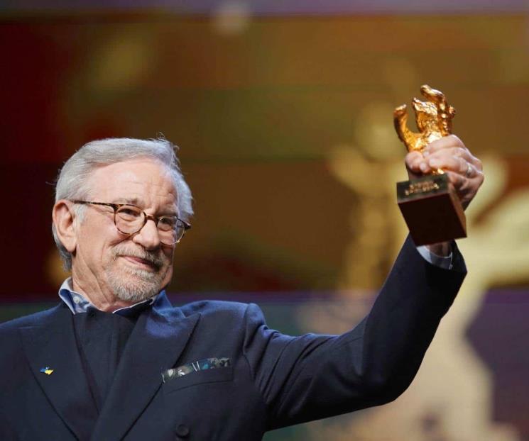 Recibe Spielberg Oso de Oro por su trayectoria