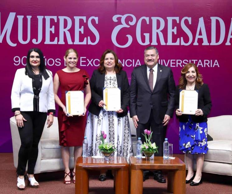 Inspiran egresadas de UANL a jóvenes universitarias