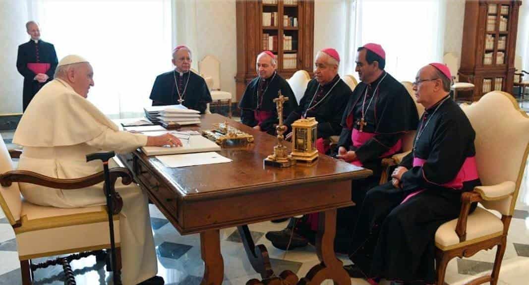 Expone Iglesia violencia de México a Papa Francisco