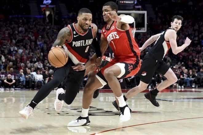 Récord en la NBA: Lillard supera a Michael Jordan