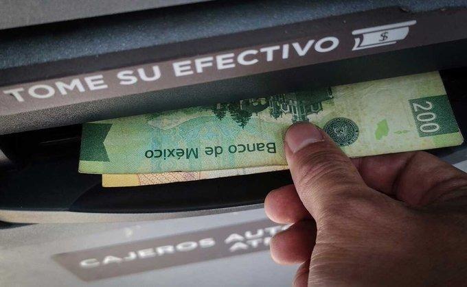 Proponen duplicar el aguinaldo de 15 a 30 días de salario