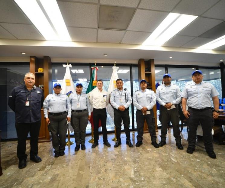 Reconoce Monterrey heroísmo de cuatro policías y un tránsito