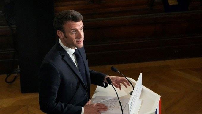 Propone Macron plasmar derecho al aborto en la Constitución
