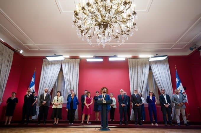 Gabriel Boric renueva gabinete al frente de Chile