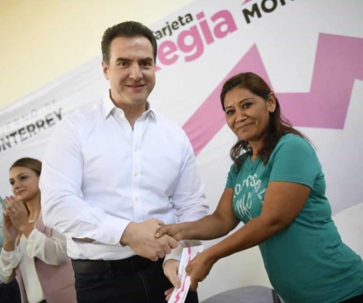 Multa TEE a Adrián con $35 mil pesos por tarjeta rosa