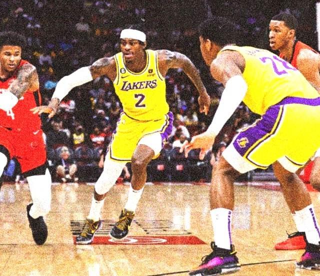 Pierden los Lakers y se alejan los playoffs