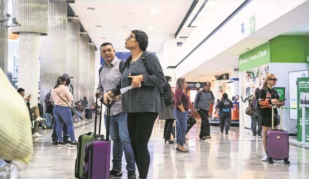 Piden revisar tarifas de uso de aeropuertos