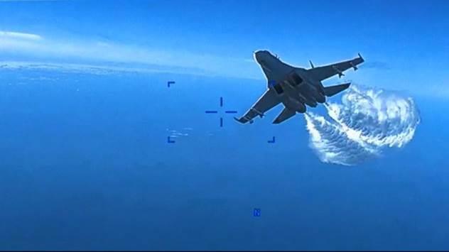 Comparte Pentágono video de incidente con caza ruso