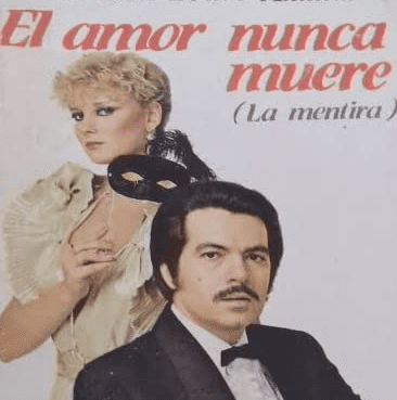 La primera producción en la Rebecca que trabajó fue en El Amor Nunca Muere (1982) en donde interpretó a Mary Ann por tres episodios