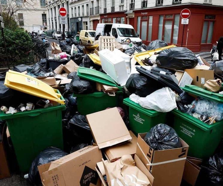 Prevalece basura como símbolo de protesta en París