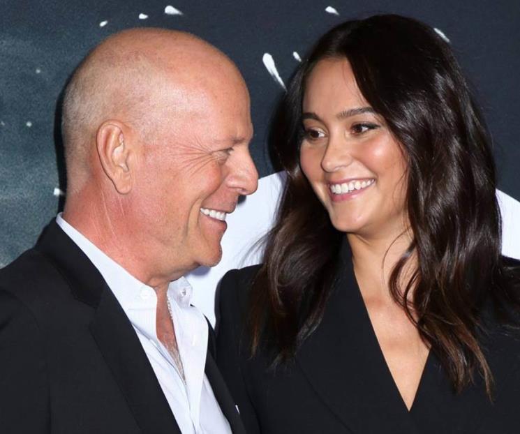Bruce Willis y su esposa Emma Heming renuevan sus votos