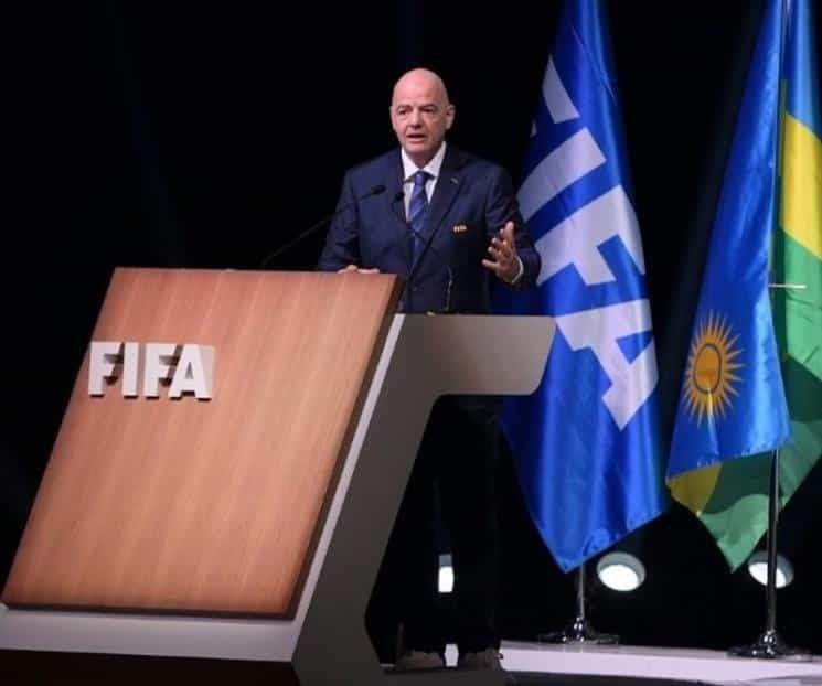 Aumenta FIFA premios a clubes que cedan jugadores