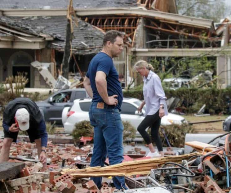 Reportan 26 muertos por tornados de EUA