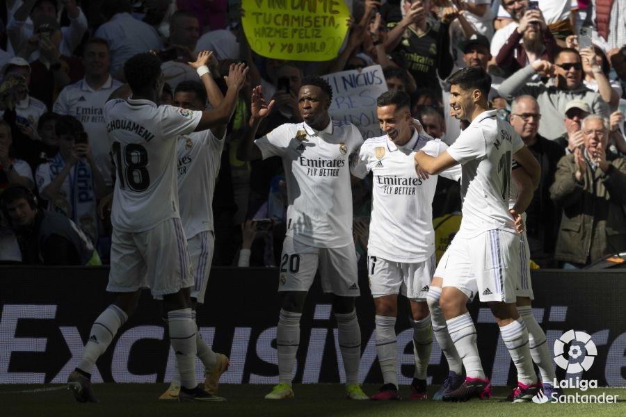 Real Madrid golea al Valladolid