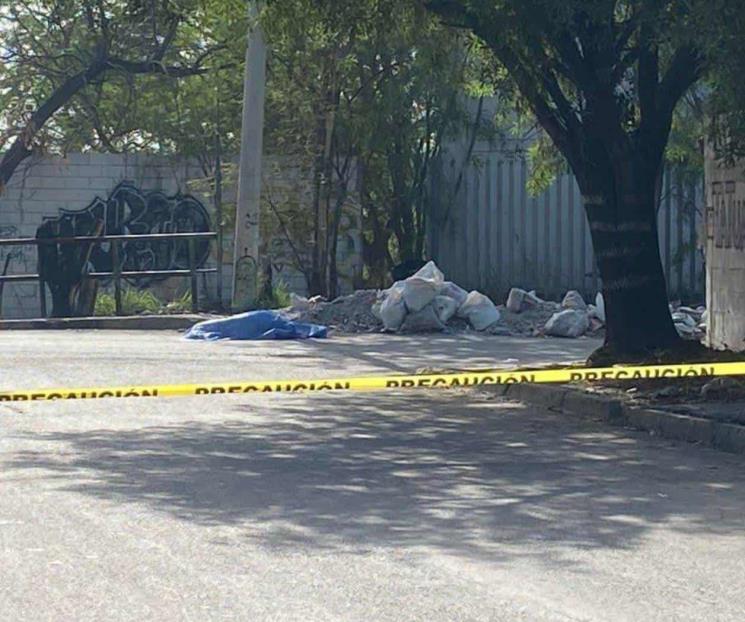 Hallan cadáver con impacto de bala en Monterrey