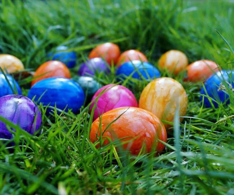 Dónde surgió tradición de decorar y regalar huevos de Pascua