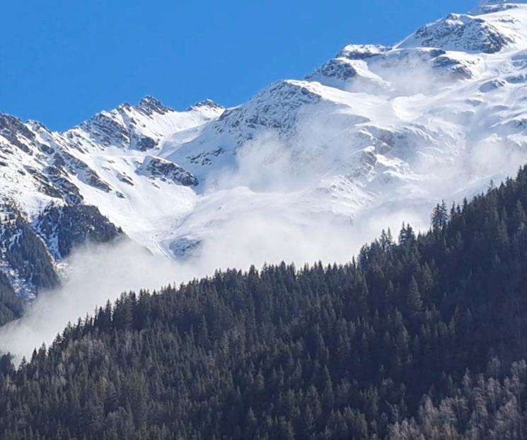 Avalancha en Mont Blanc deja cuatro muertos en Francia