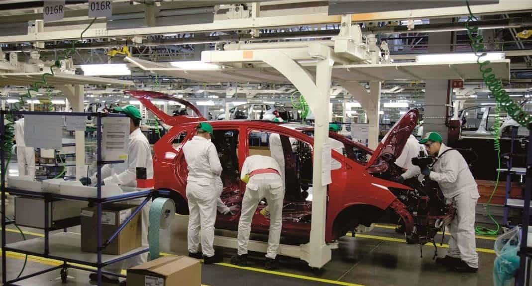 Producción automotriz en México creció 13% en marzo