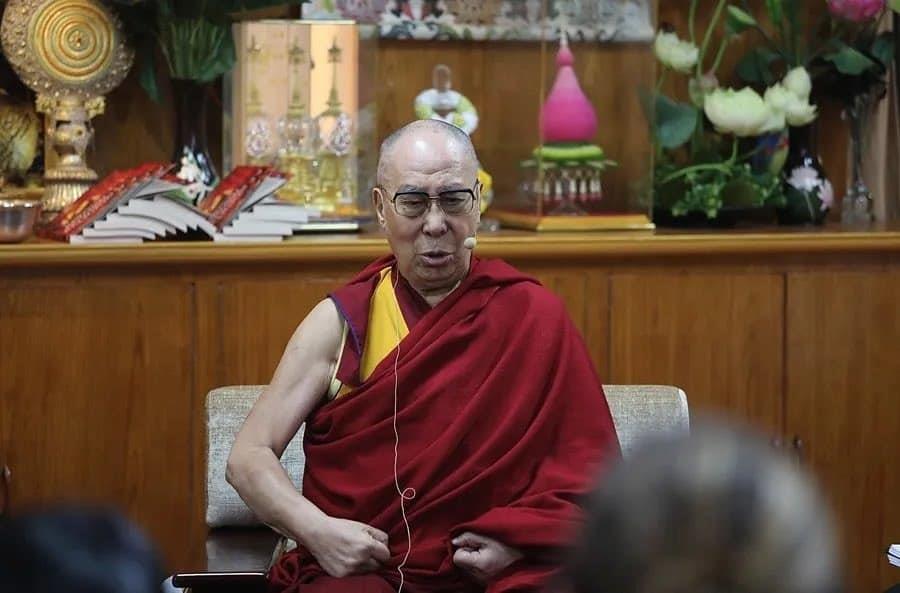 Tenzin Gyatzo, el Dalái Lama envuelto en la polémica