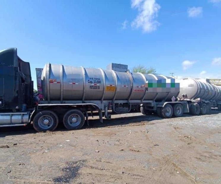 Aseguran más de 68 litros de hidrocarburo robado a Pemex