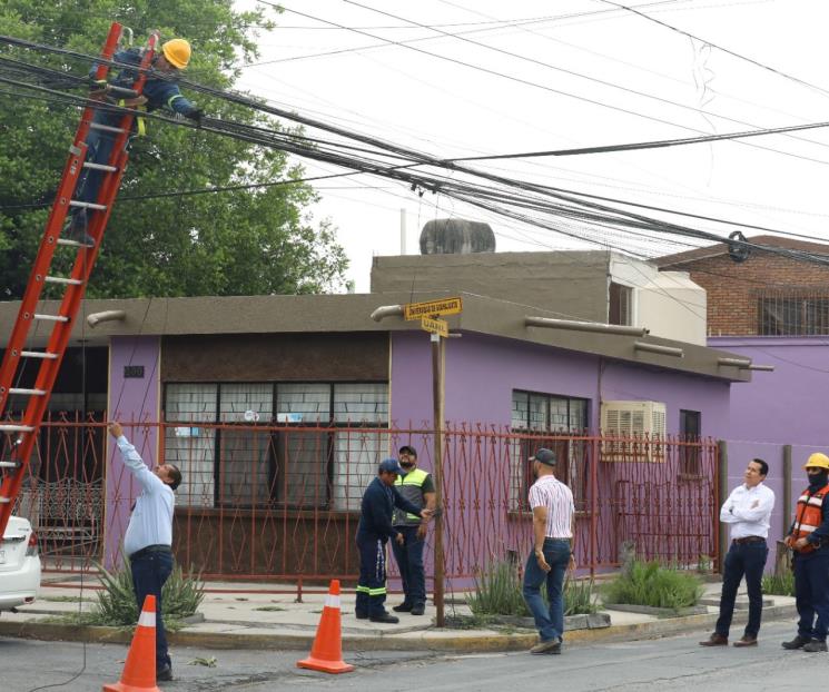Retiran en San Nicolás cables en desuso