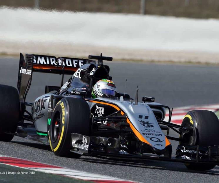 Subastan coche que piloteó Checo en Force India 