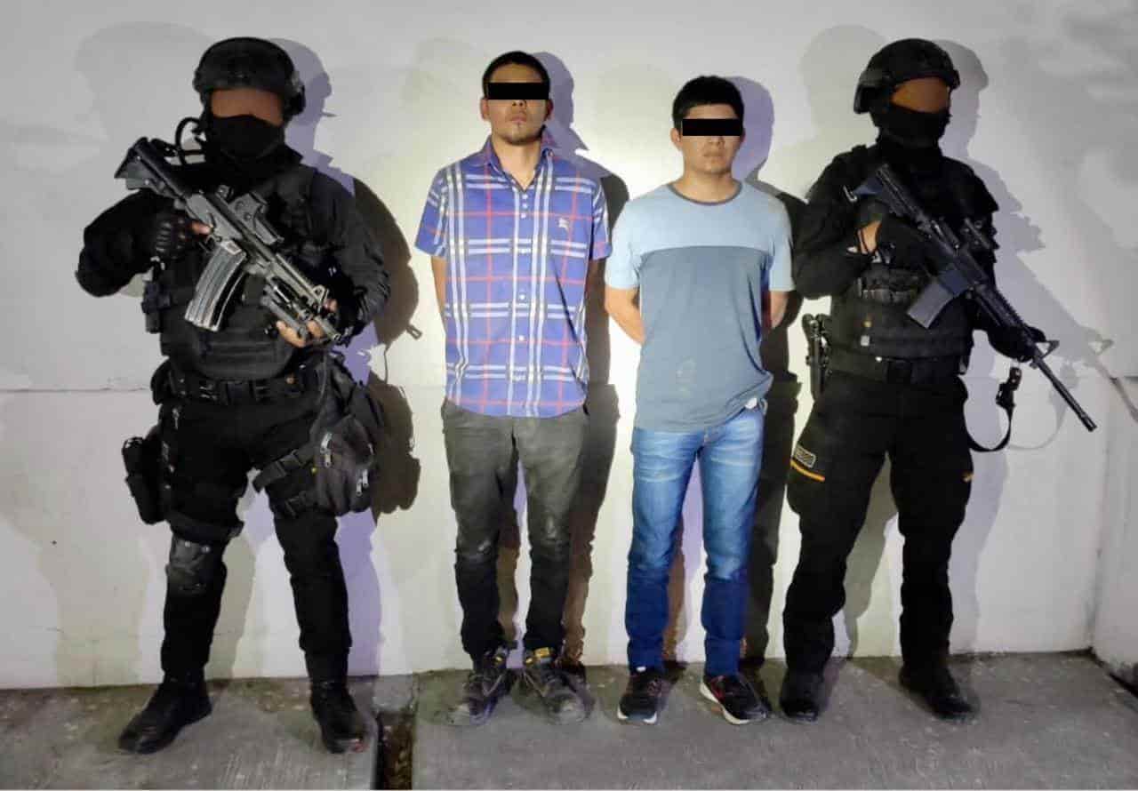 Un grupo de cinco hombres que estarían implicados en el homicidio de dos policías de Zuazua, fueron detenidos por elementos de Seguridad Pública de Apodaca y Fuerza Civil