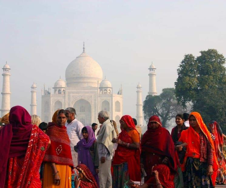 Supera India a China y ya es el país más poblado del mundo