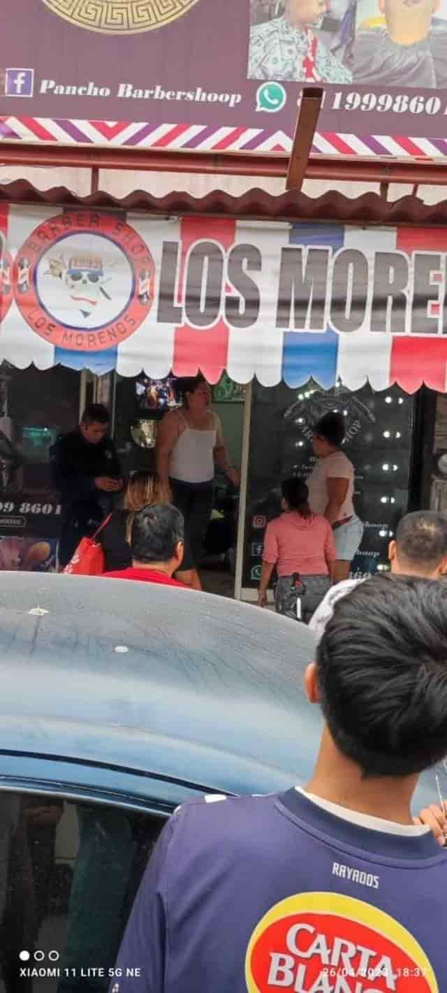 Una vez más el municipio de Juárez se cubrió de sangre, al ser ejecutados cuatro hombres al interior de una Barber Shop, ayer en la Colonia Santa Mónica