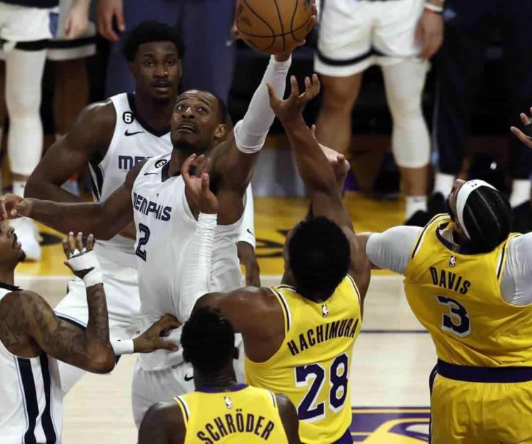 Grizzlies evitan eliminación, vencen a Lakers