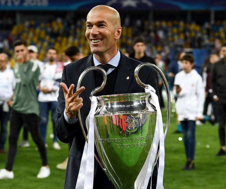Es Zidane opción en el Real Madrid si se va Ancelotti