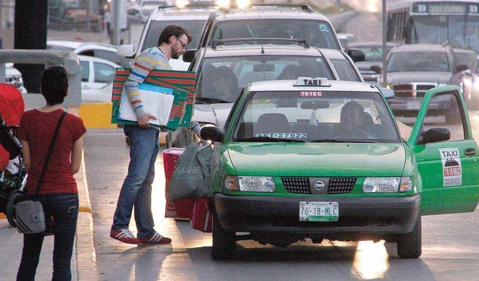 Buscan diputados con iniciativa reducir multas a taxistas