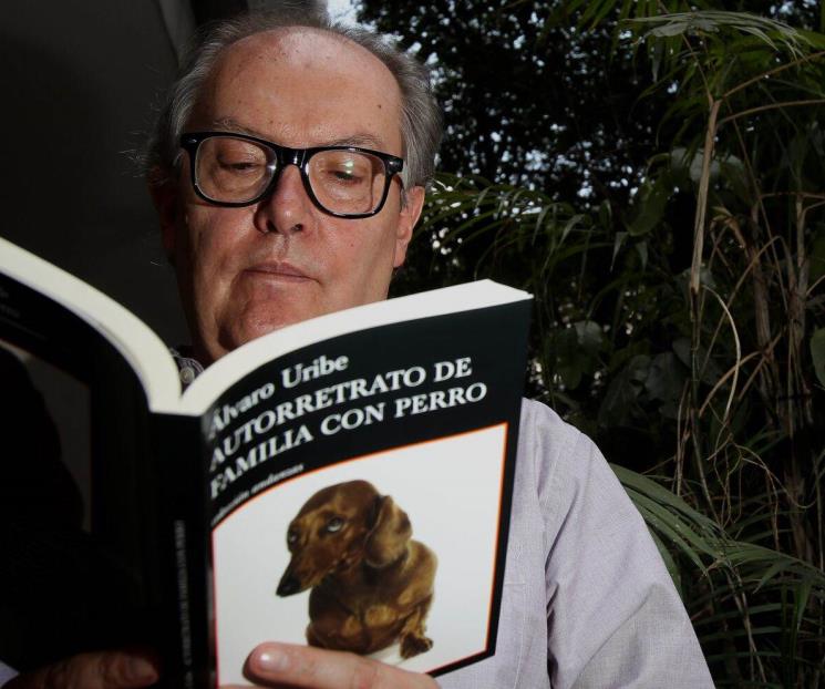 Las batallas literarias de Álvaro Uribe con el cáncer