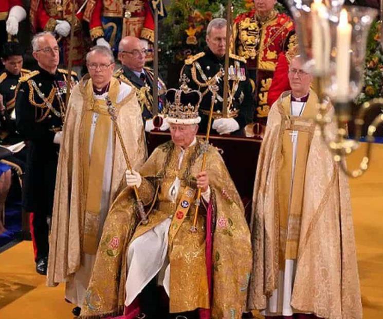 México felicita a Reino Unido por coronación de Carlos III