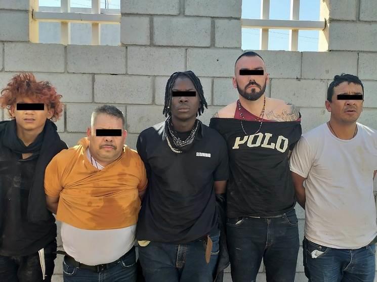 Rescatan a 113 migrantes secuestrados en Sonora