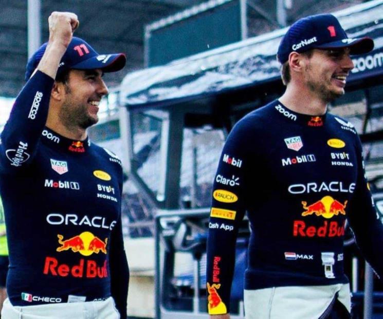 Maravilla a Red Bull que Checo y Max peleen por el título
