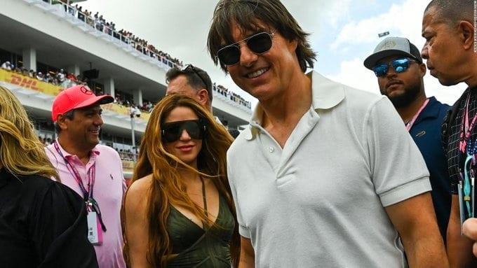 Tendría Tom Cruise en la mira a Shakira