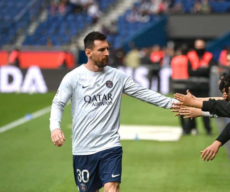 Salida de Busquets abriría llegada de Messi al Barcelona