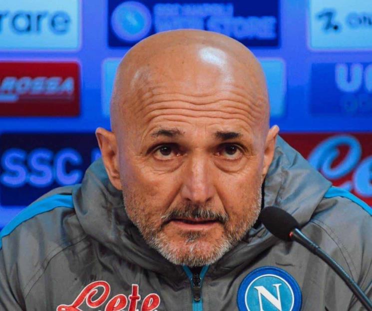 Chucky Lozano se queda sin técnico en el Napoli