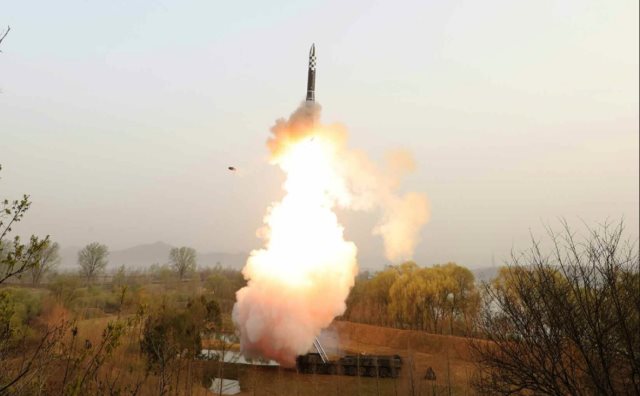 Corea del Norte lanzará en junio un satélite militar espía