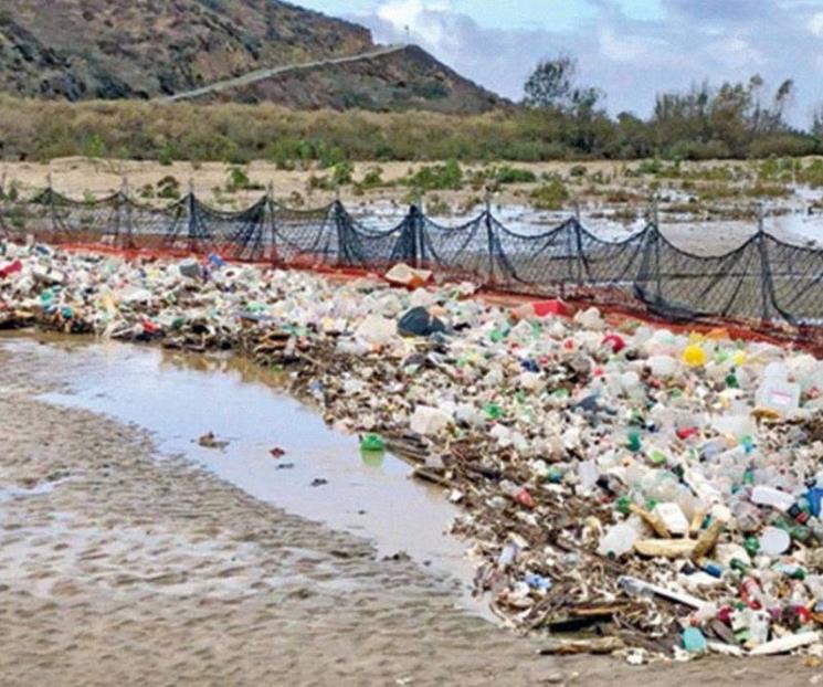 Cuencas y costas de México, contaminadas con plásticos