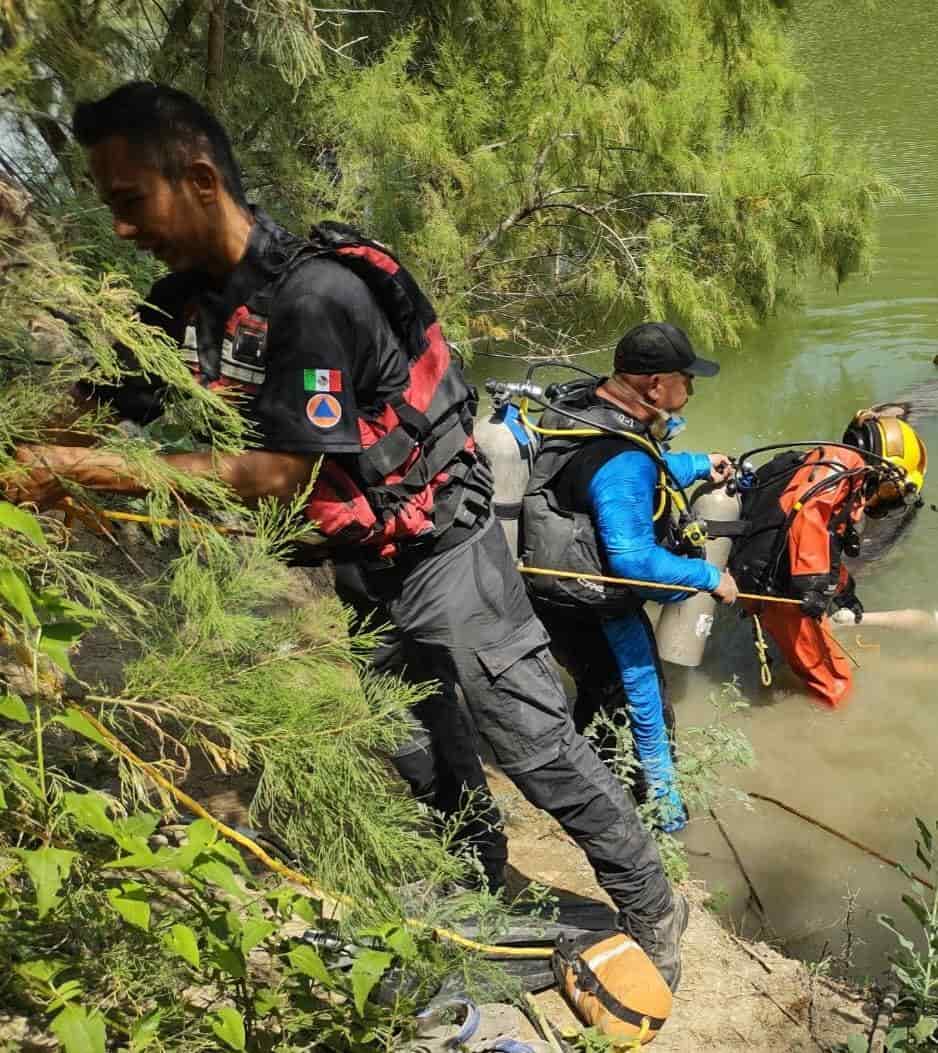 Después de una búsqueda que se prolongó por varias horas, el cadáver del joven que se ahogó el domingo en el Río San Juan, en el municipio de China, fue rescatado ayer por elementos de Protección Civil del Estado.