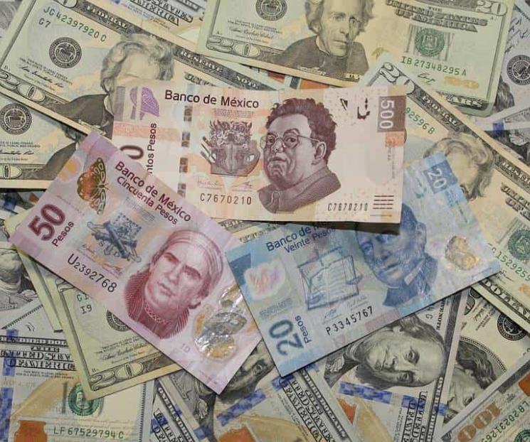 Divisa mexicana se ubica en 17.14 pesos por dólar al mayoreo