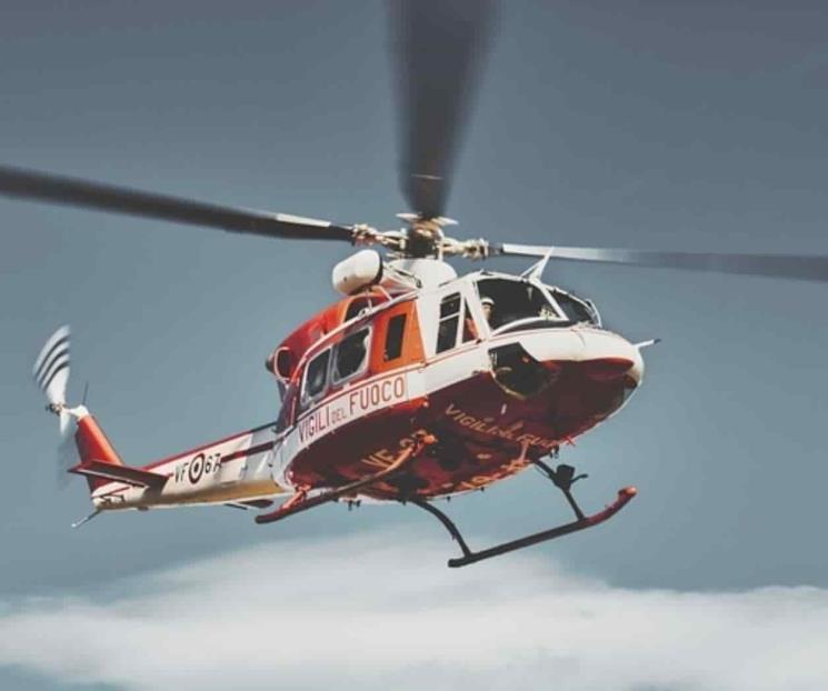 Cae helicóptero de Pemex en mar de Campeche