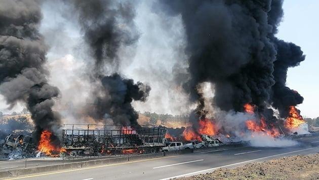 Suman 6 muertos en accidente en autopista de Jalisco