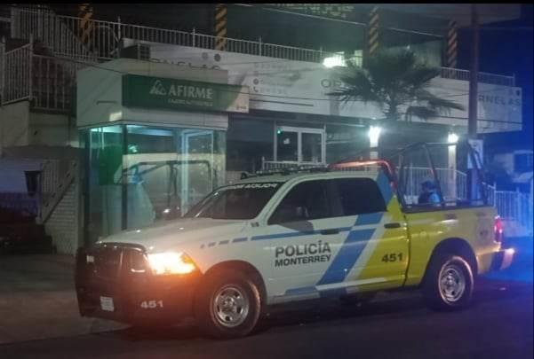 Caen venezolanos al tratar de abrir cajero automático