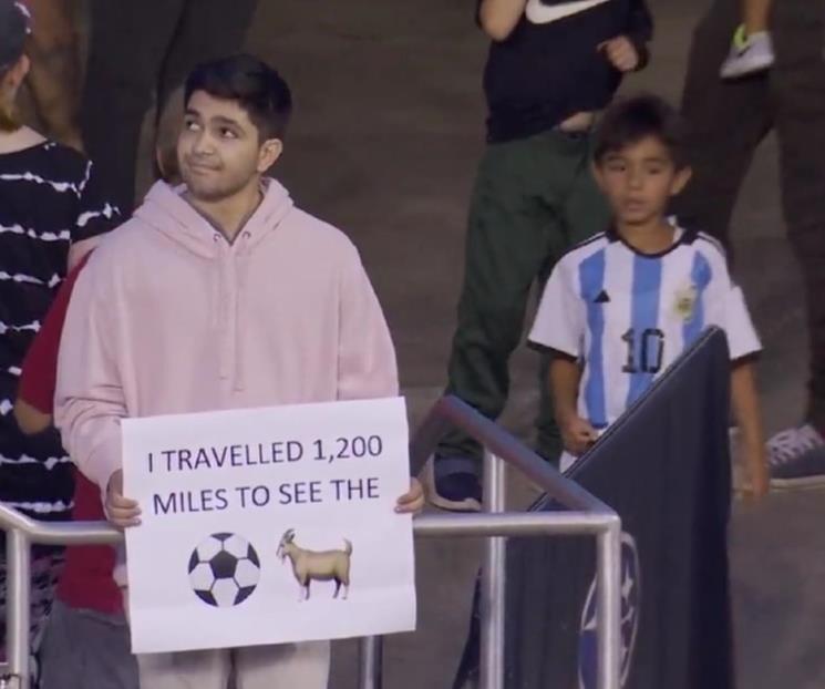 Viaja casi 2 mil km para ver a Messi y él está de vacaciones