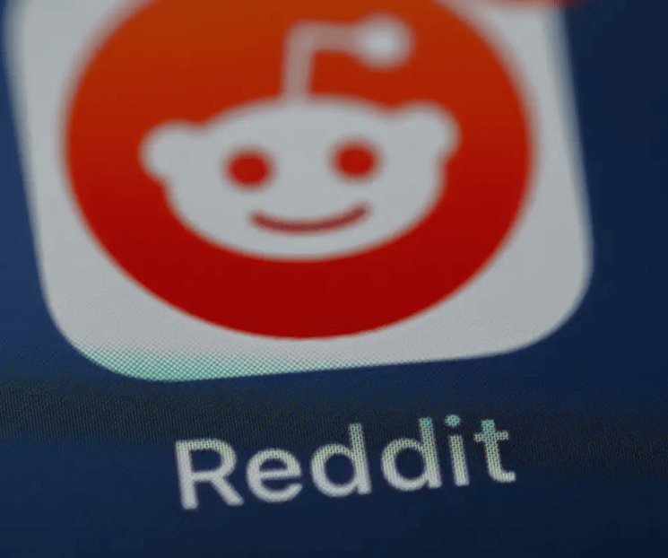 Reddit lanza un ultimátum a sus comunidades en protesta