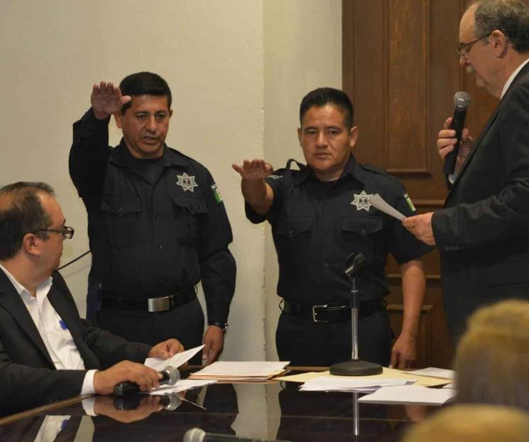 Nombran a nuevo jefe de la policía en Linares