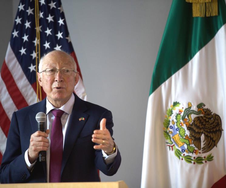 Ken Salazar celebra colaboración bilateral entre México y EU